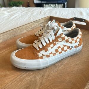 Brown/white checkered Vans